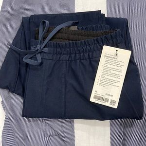 Lululemon Bowline Pants in Blue XL 30” Length Brand New